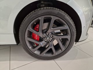 /photos/9160/1b13bb8e-353f-c86d-a903-8a354ee0d163_i320x240.jpg
